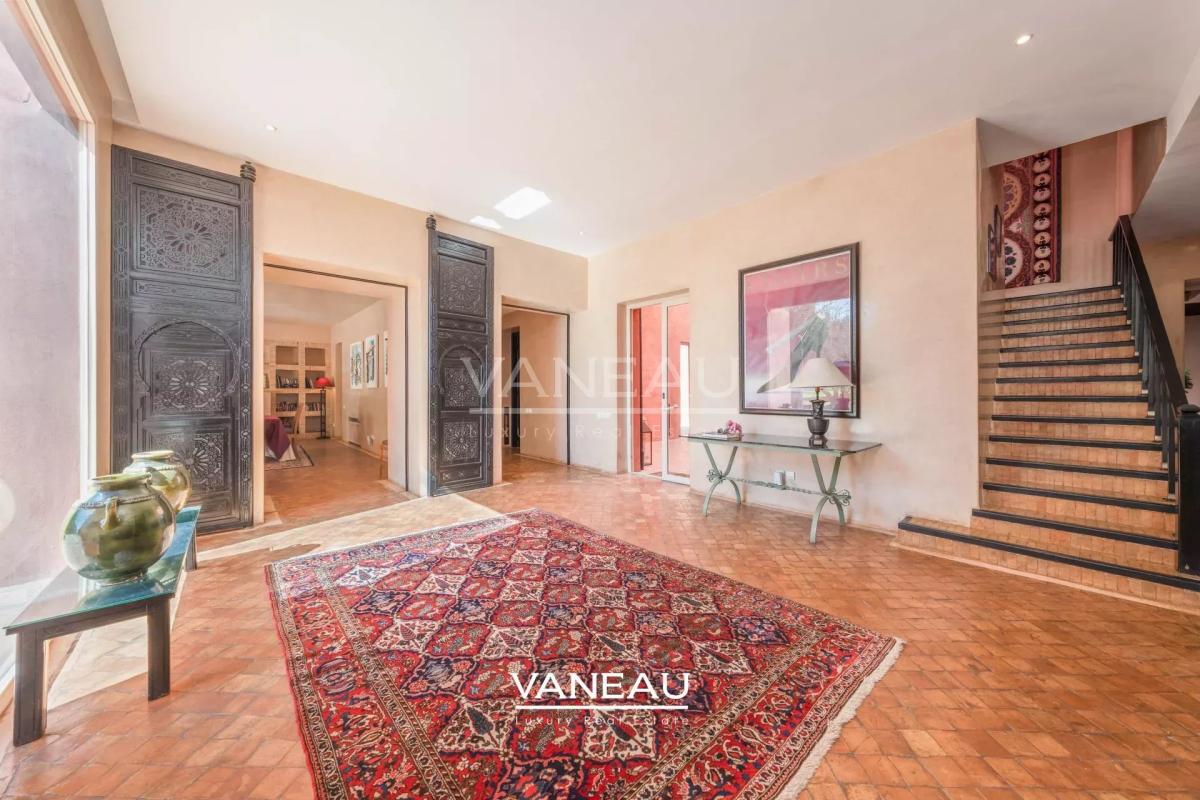 Propriété à vendre route de Fes avec VNA