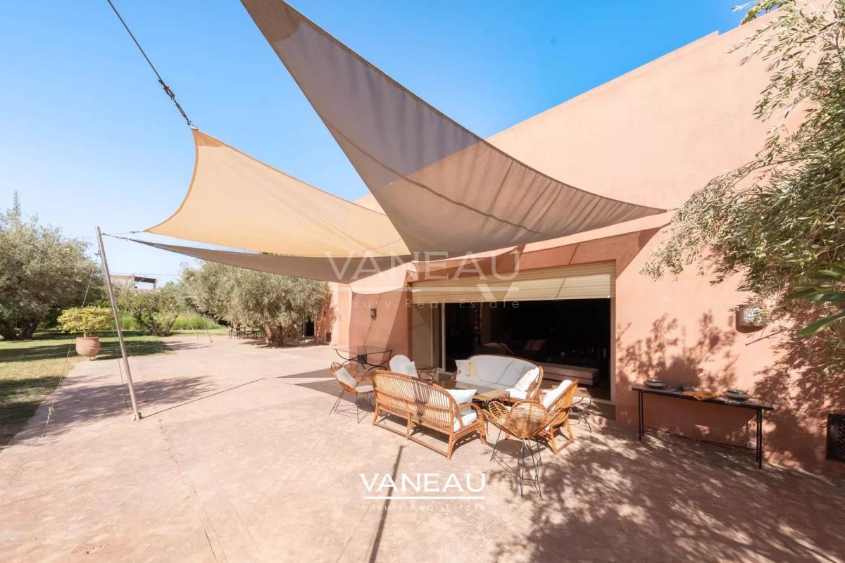 Propriété à vendre route de Fes avec VNA