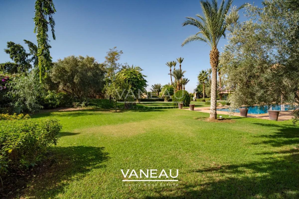 Harmonieux mélange d'une Villa et d'un Riad