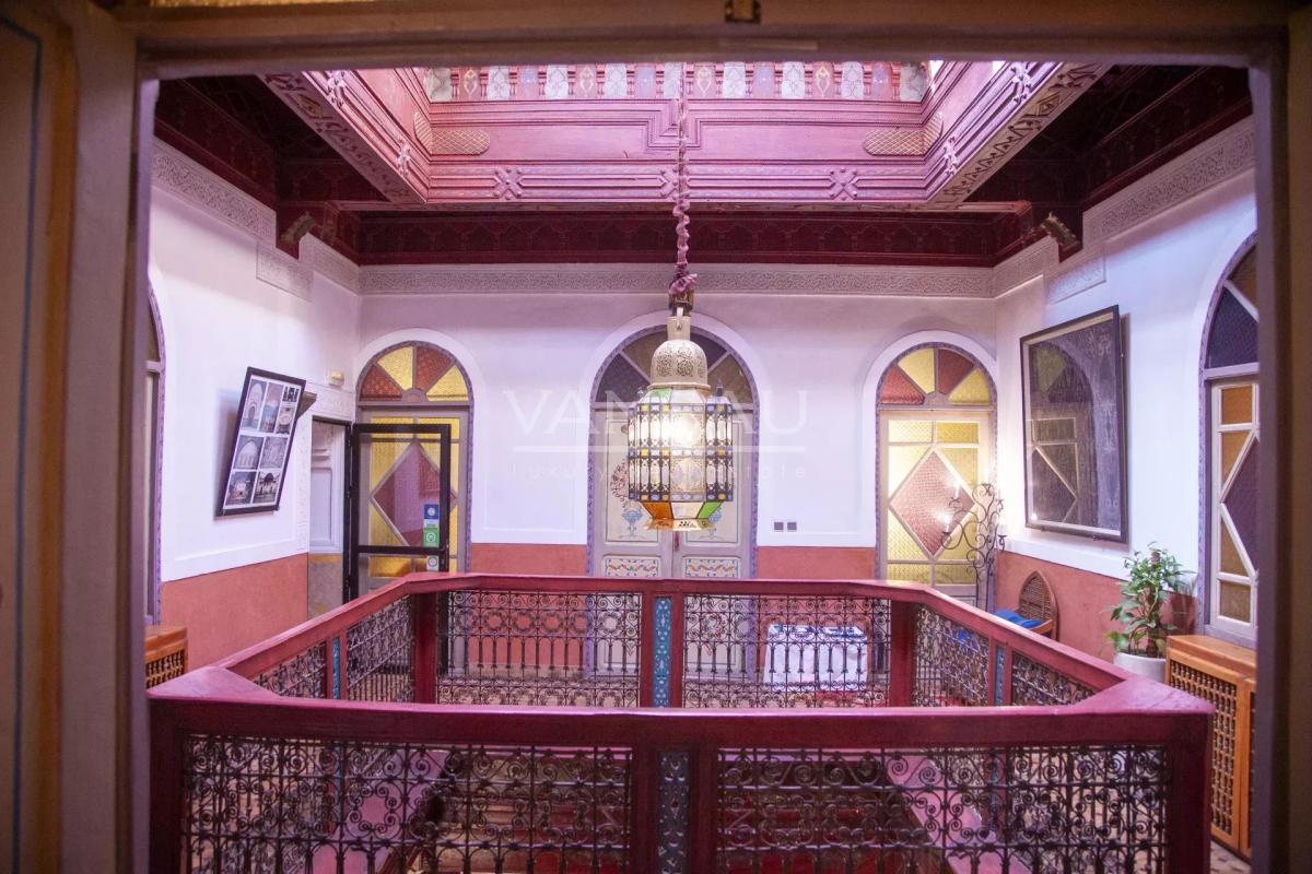 Véritable riad authentique de 8 suites en Médina