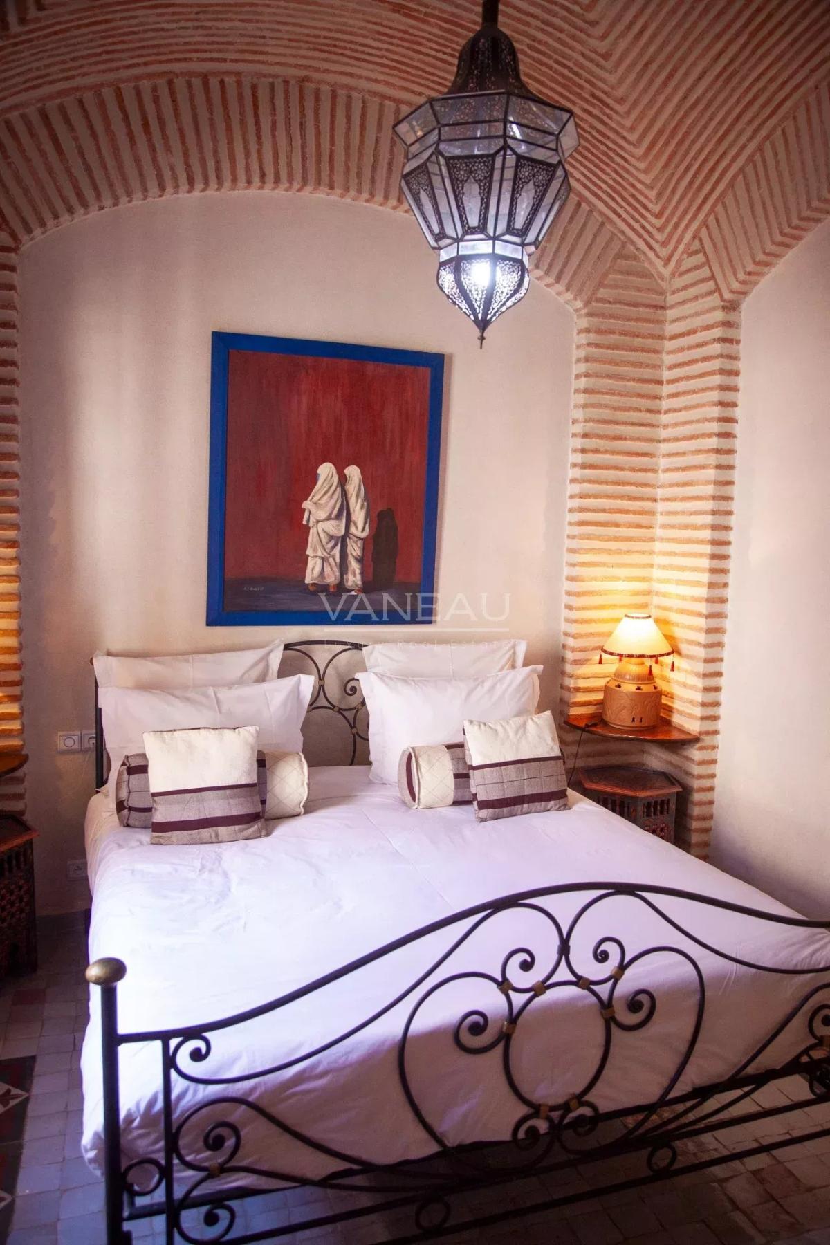 Véritable riad authentique de 8 suites en Médina