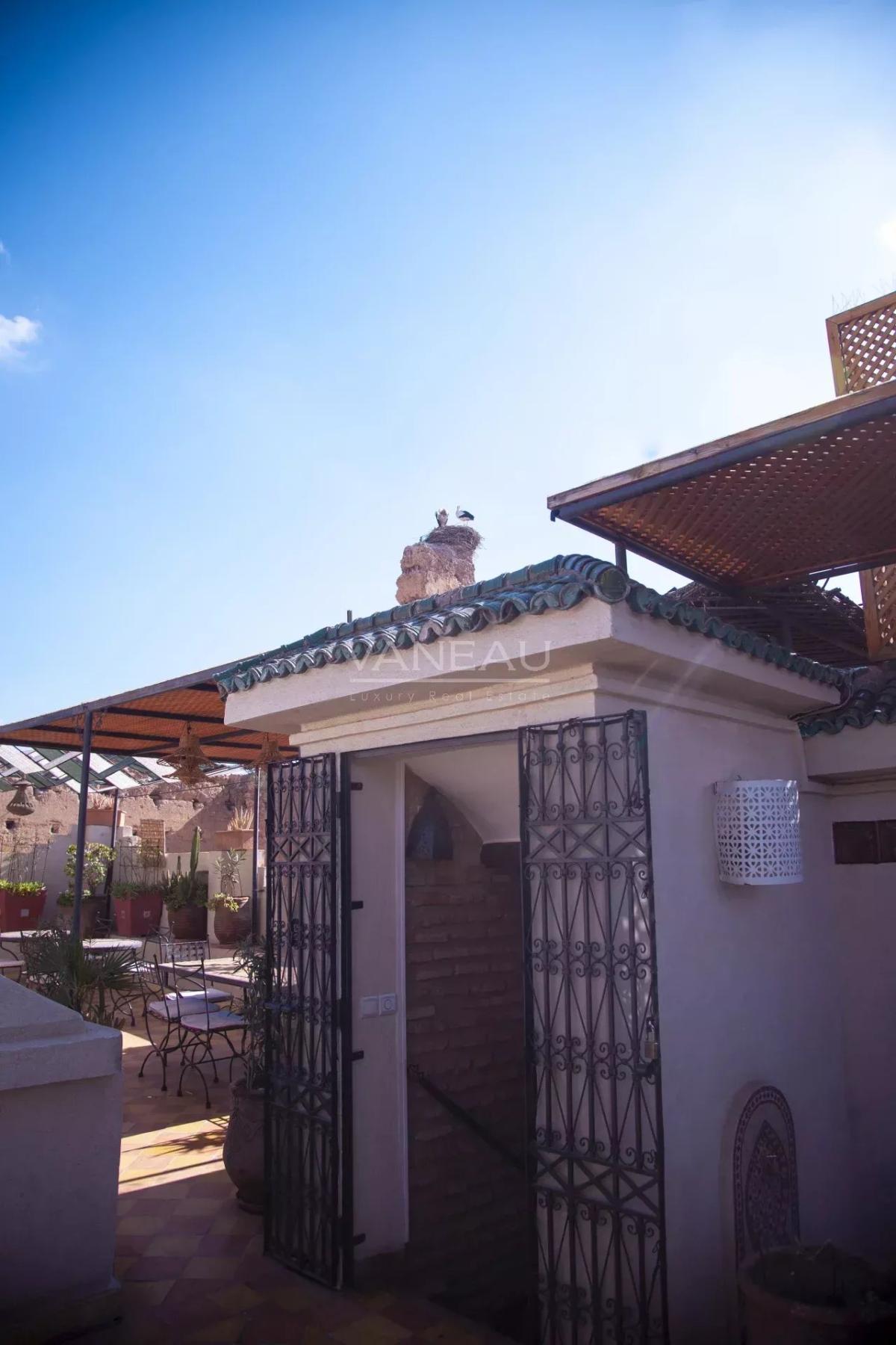 Véritable riad authentique de 8 suites en Médina