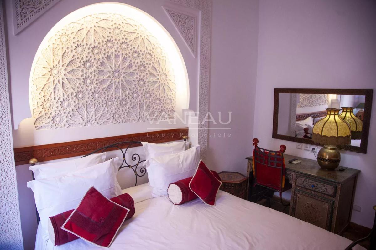 Véritable riad authentique de 8 suites en Médina