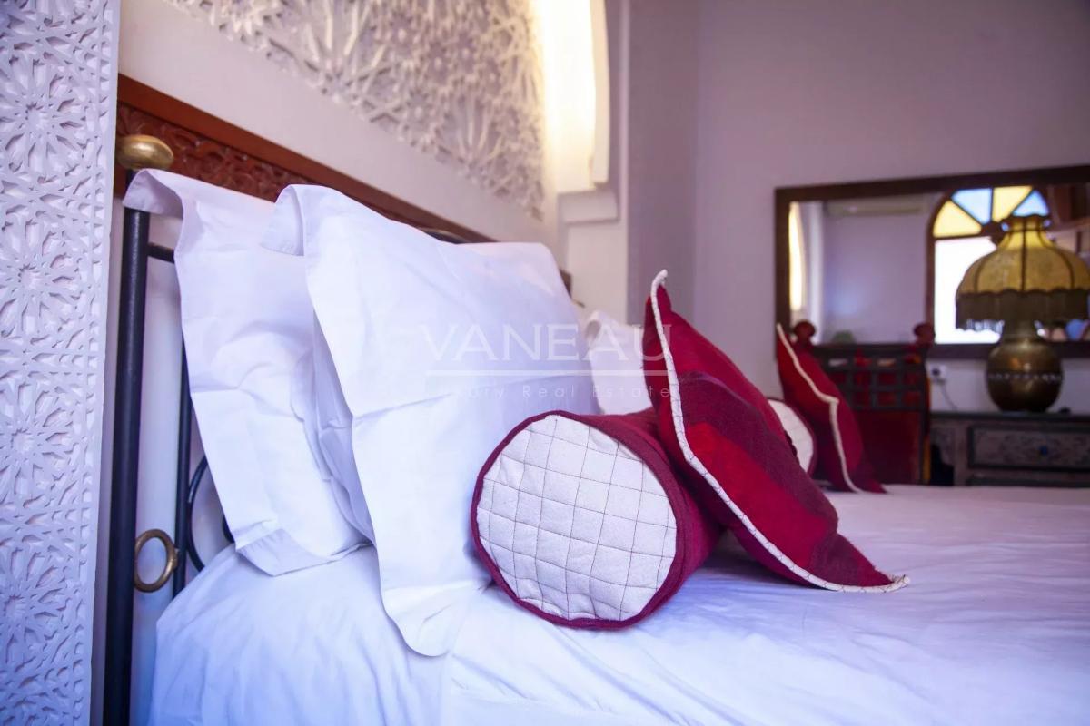 Véritable riad authentique de 8 suites en Médina