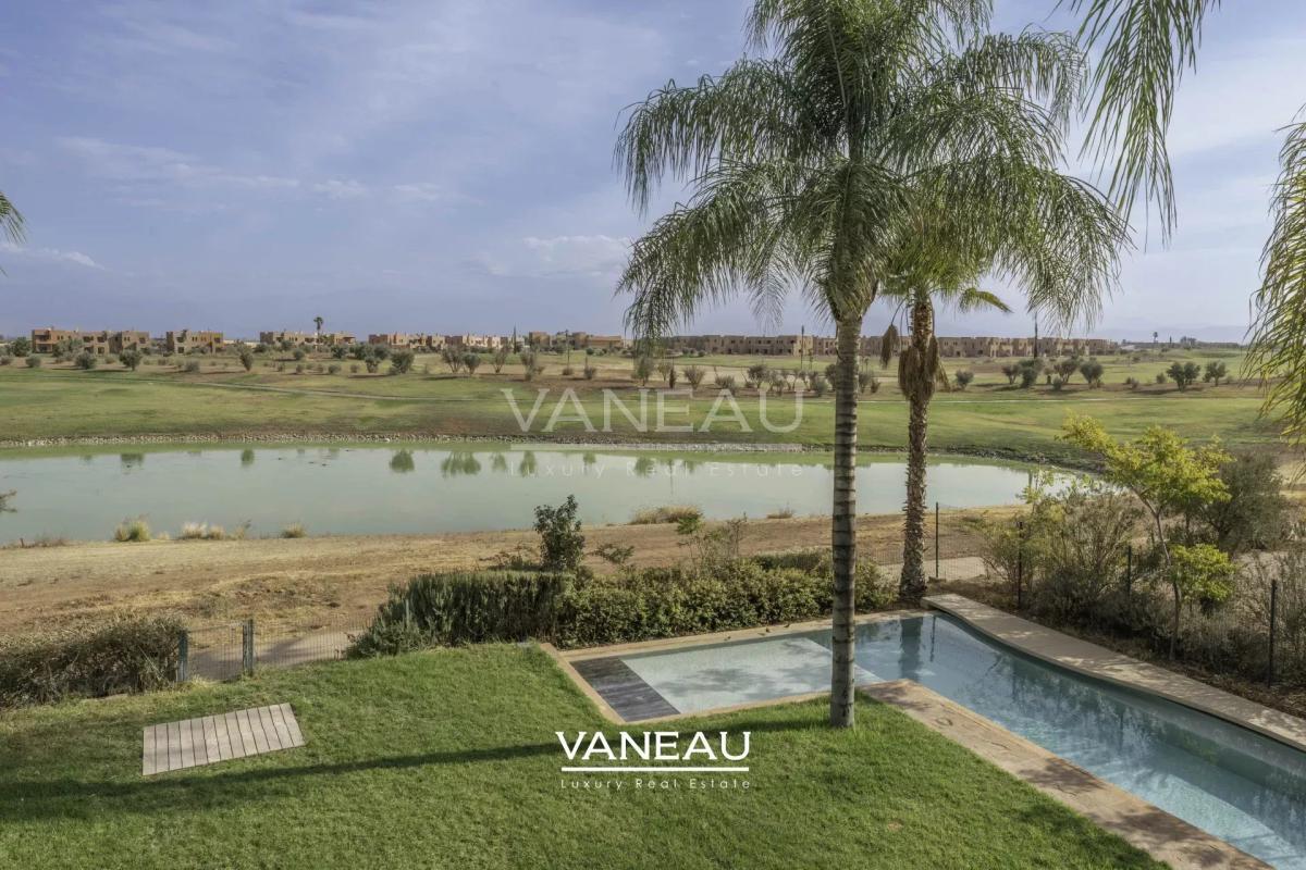 Villa front de front de golf  vue sur Atlas.