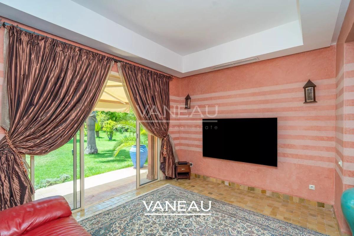 ***Villa au style Baroque vénitien****