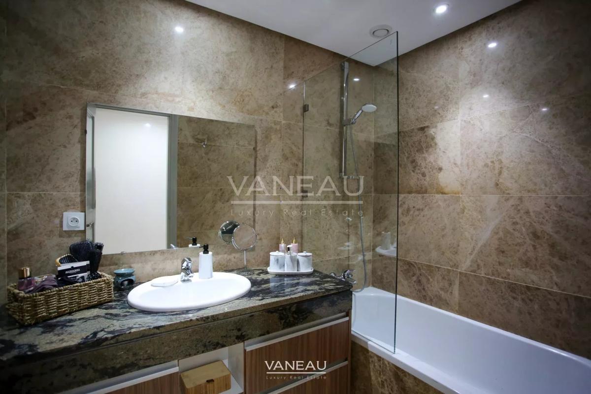 APPARTEMENT À VENDRE, 3 CHAMBRES EN PLEIN COEUR DE GUELIZ