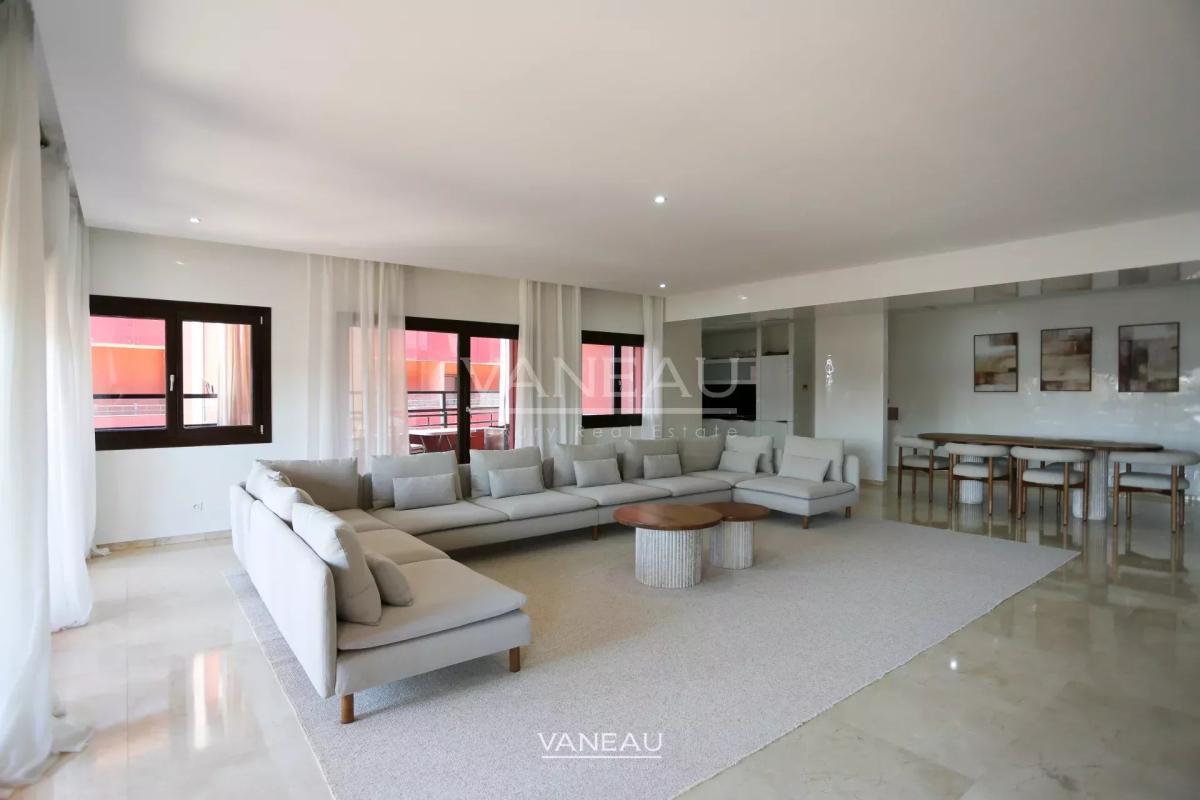 APPARTEMENT À VENDRE, 3 CHAMBRES EN PLEIN COEUR DE GUELIZ