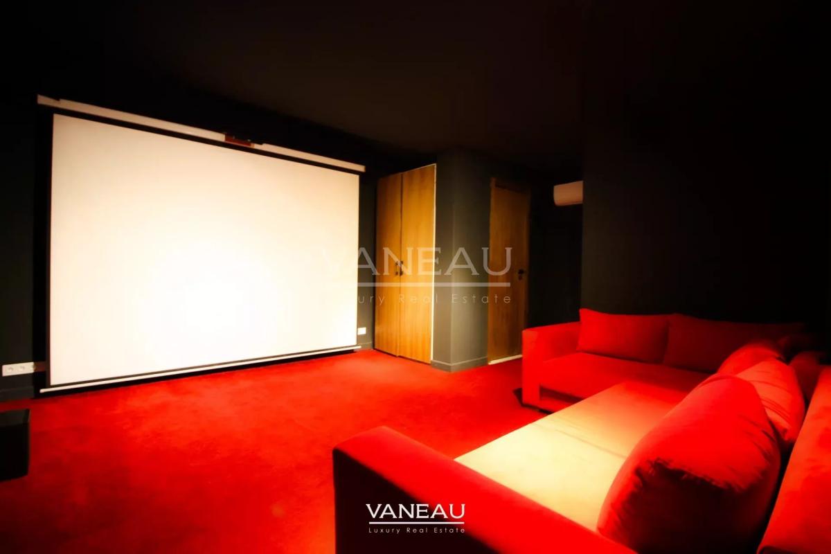 Sompteuse villa nichée au coeur de la Palmeraie