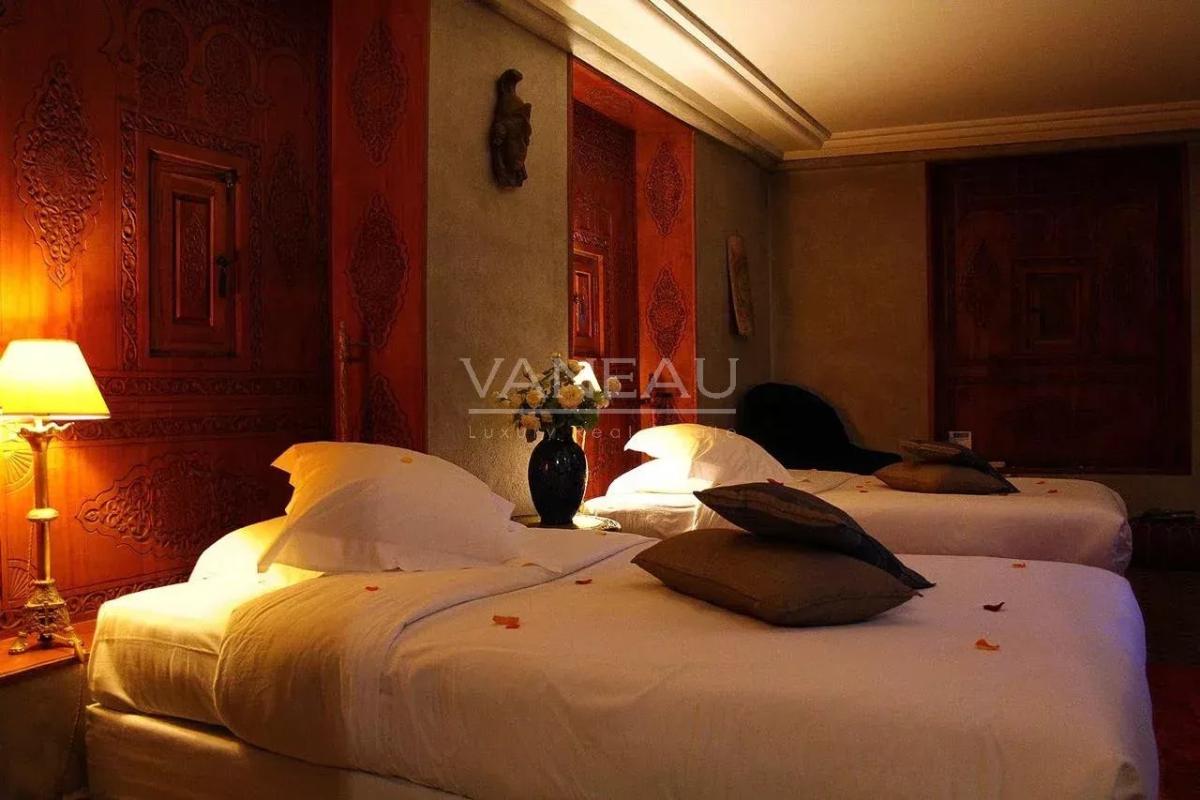 Splendide maison d'hôtes de 9 suites en Médina