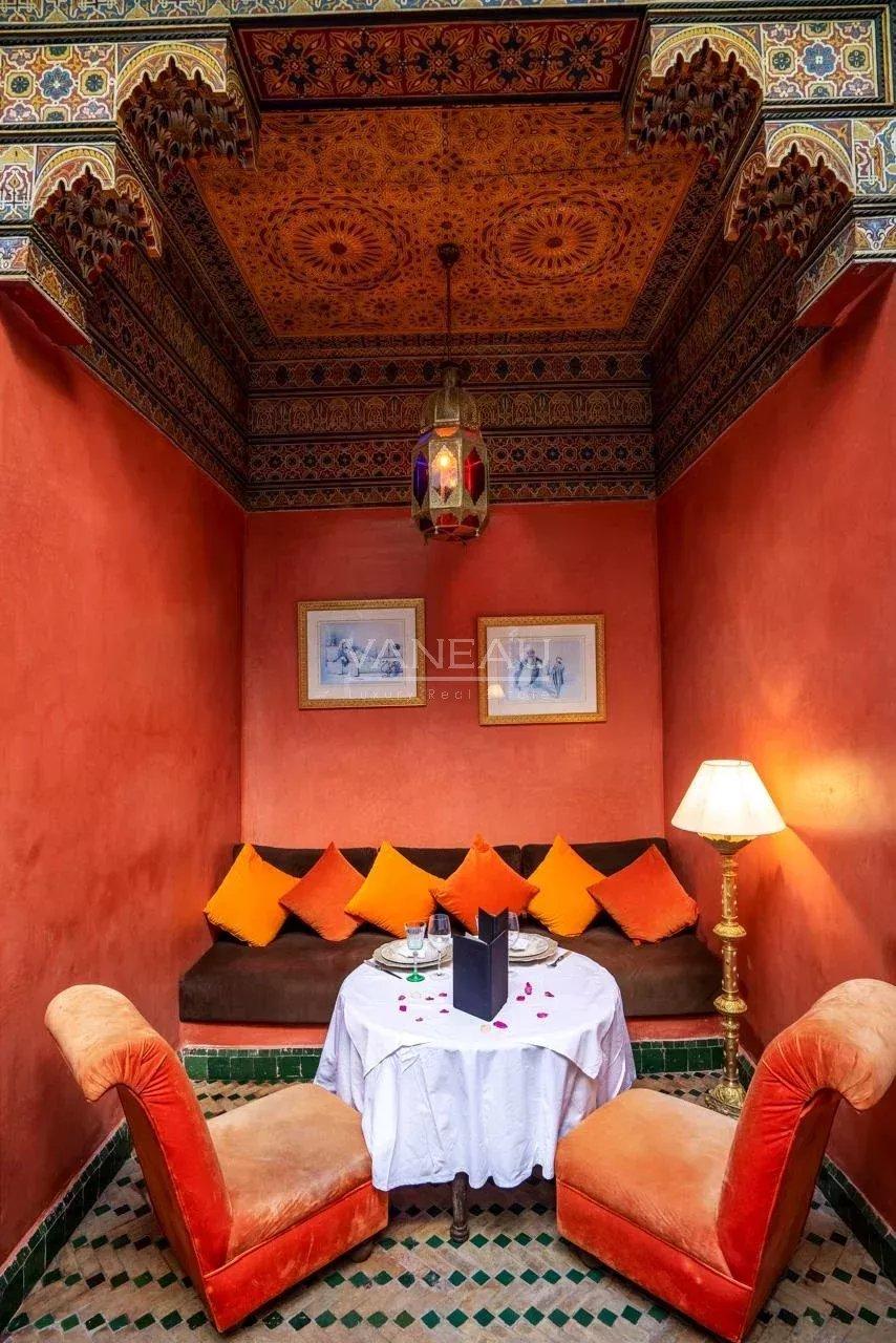 Splendide maison d'hôtes de 9 suites en Médina