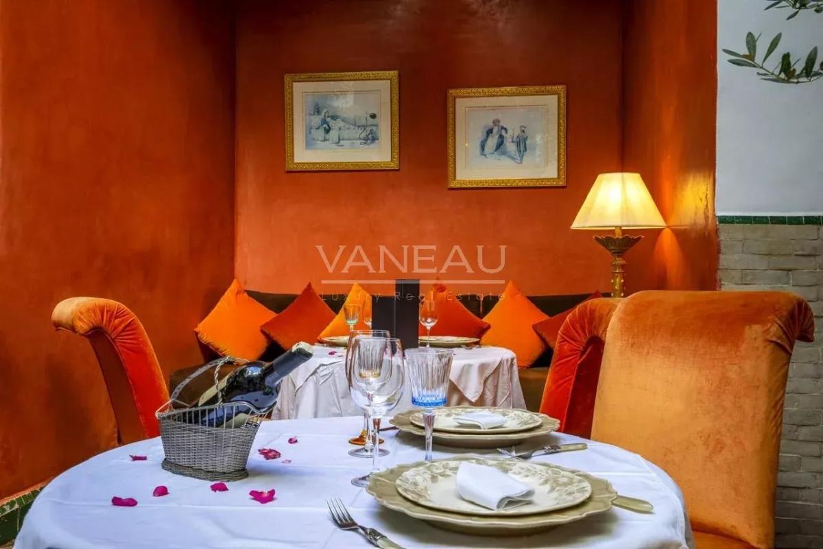 Splendide maison d'hôtes de 9 suites en Médina