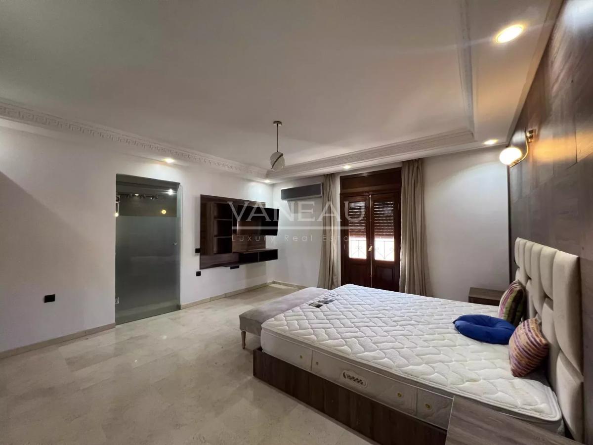 Appartement dernier étage 3 chambres Hivernage