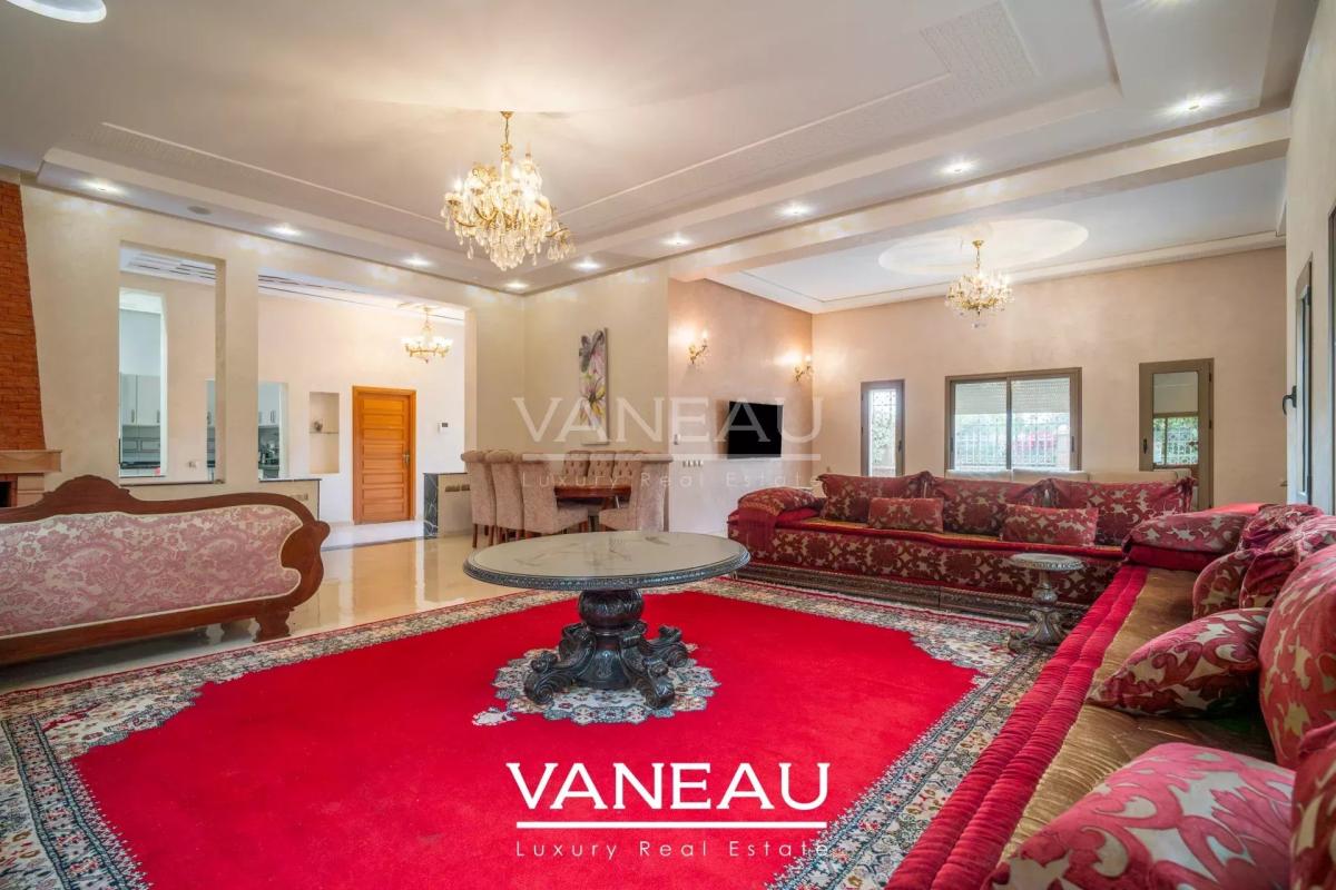 *** Villa de 505 m² sur golf prestigieux ***