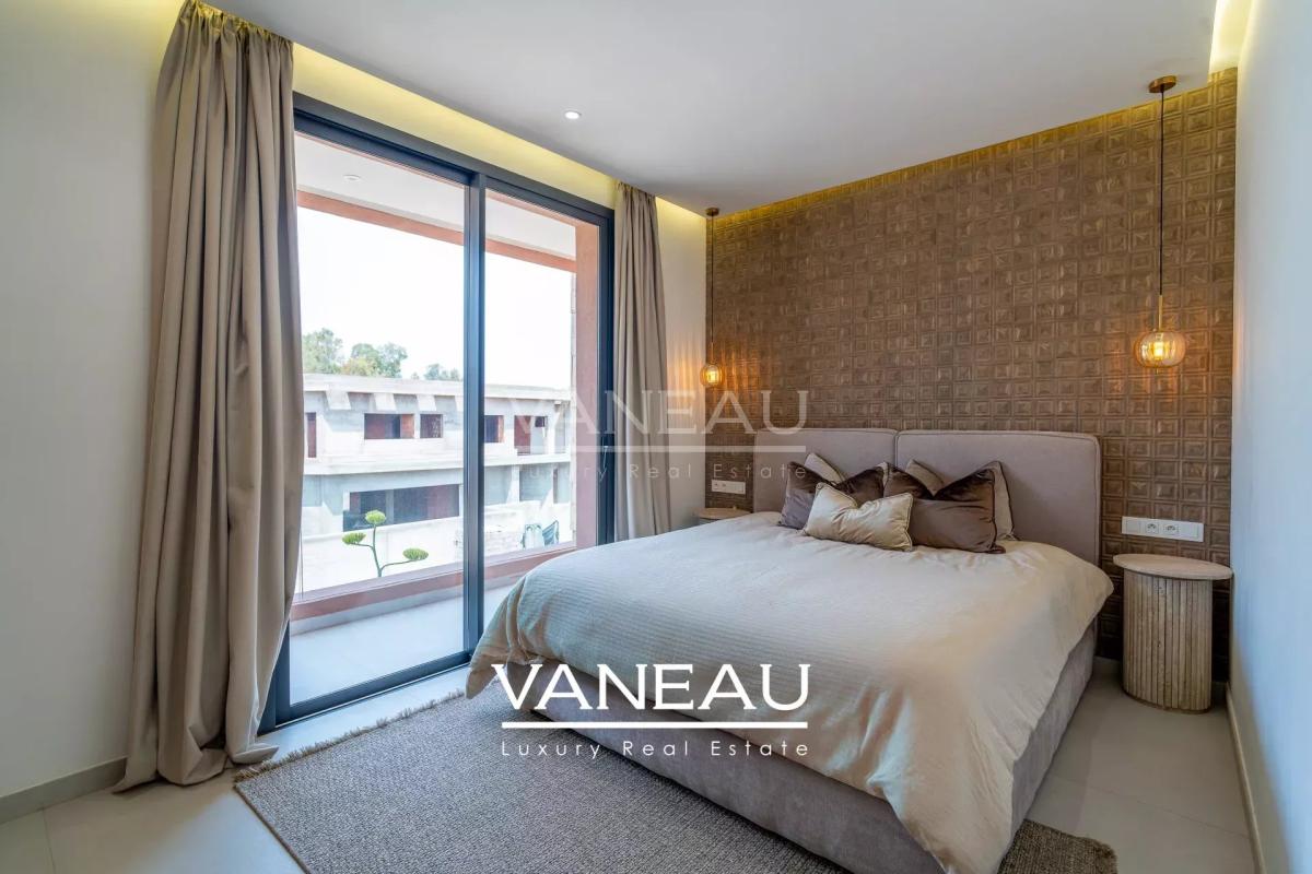 ***Luxueuse villa sur domaine golfique***