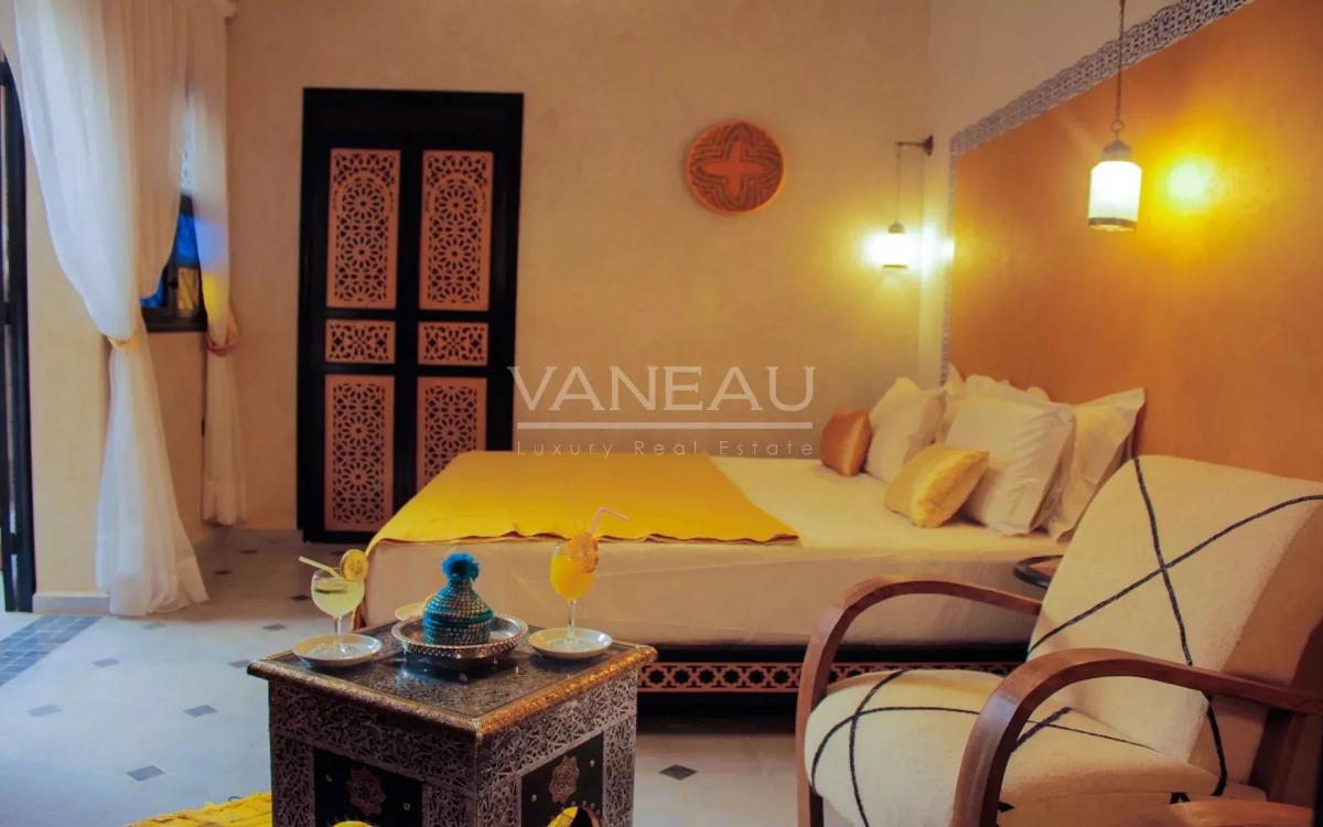 Trés beau riad maison d'hôtes 7 chambres en Médina