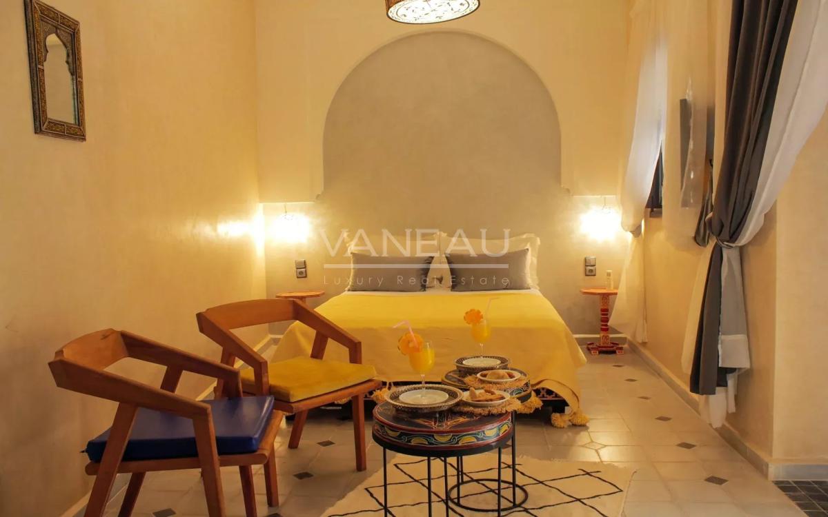 Trés beau riad maison d'hôtes 7 chambres en Médina