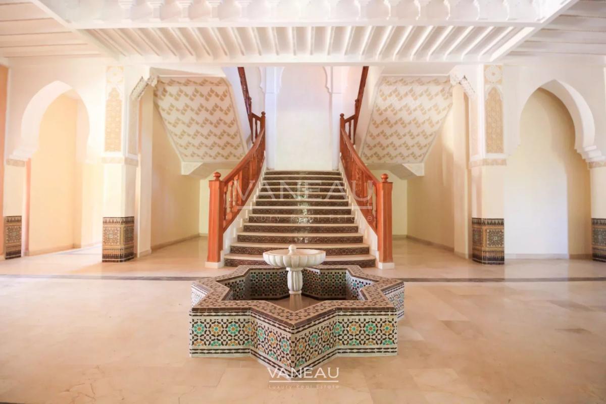 Route de Tahanaout de 1340m²