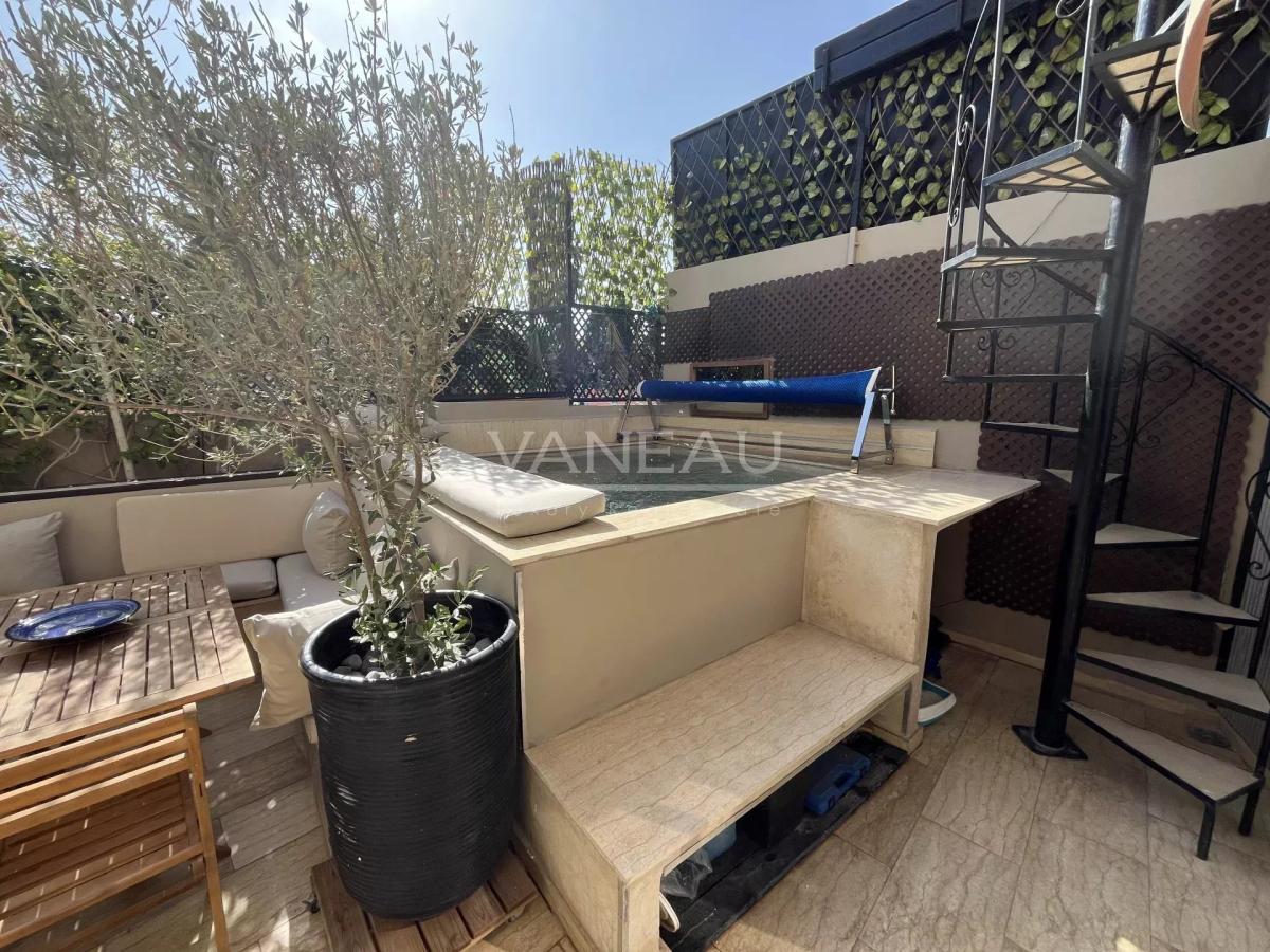 Appartement atypique  avec piscine  Dar El Bacha