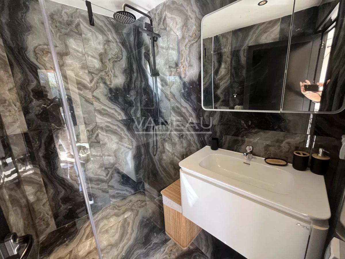 Appartement atypique  avec piscine  Dar El Bacha