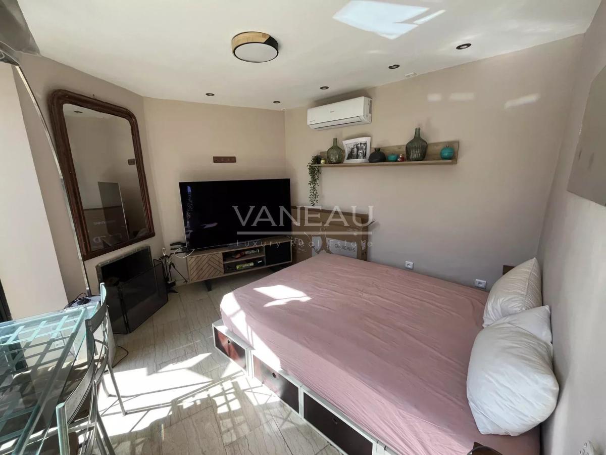 Appartement atypique  avec piscine  Dar El Bacha