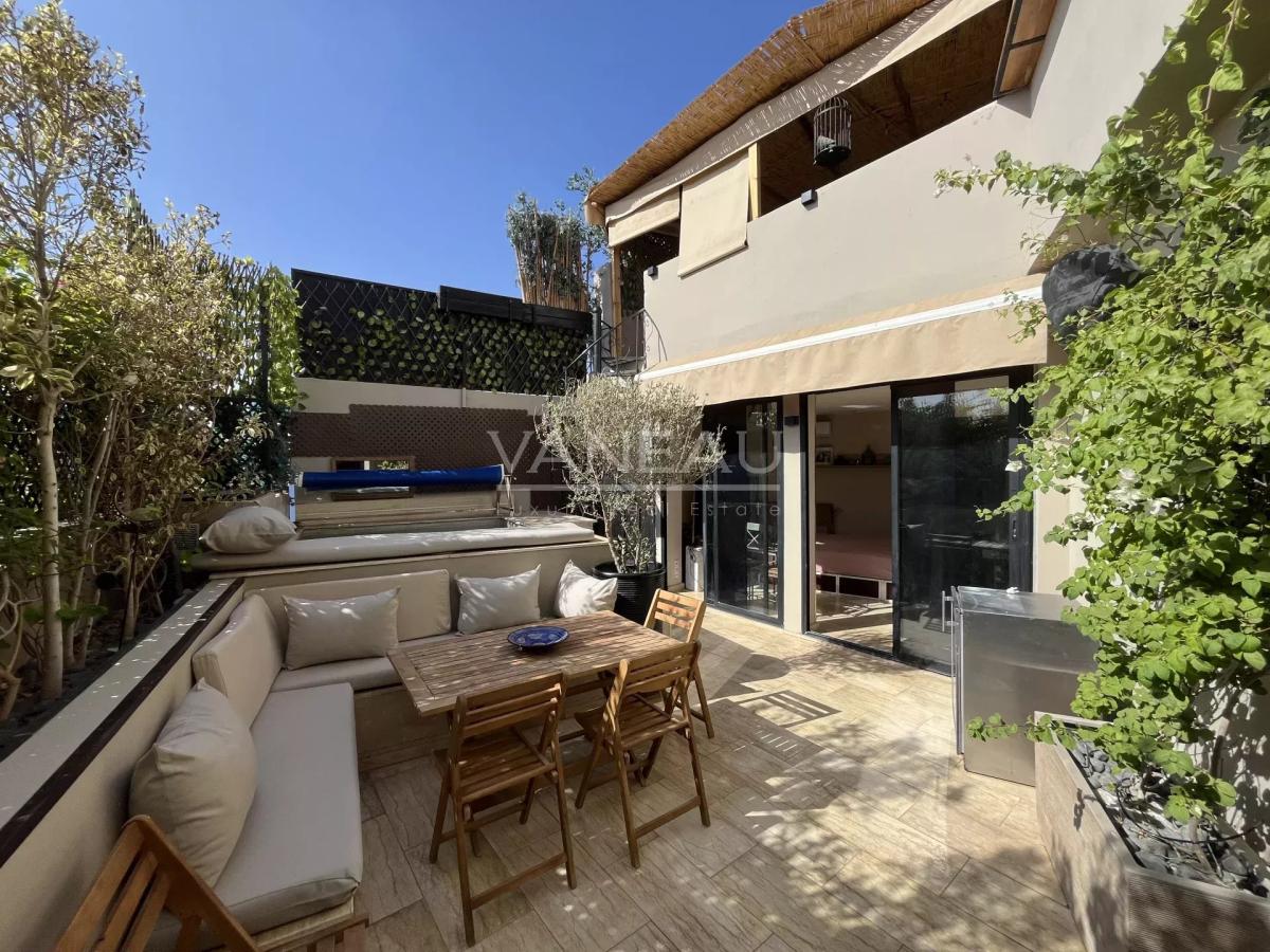 Appartement atypique  avec piscine  Dar El Bacha