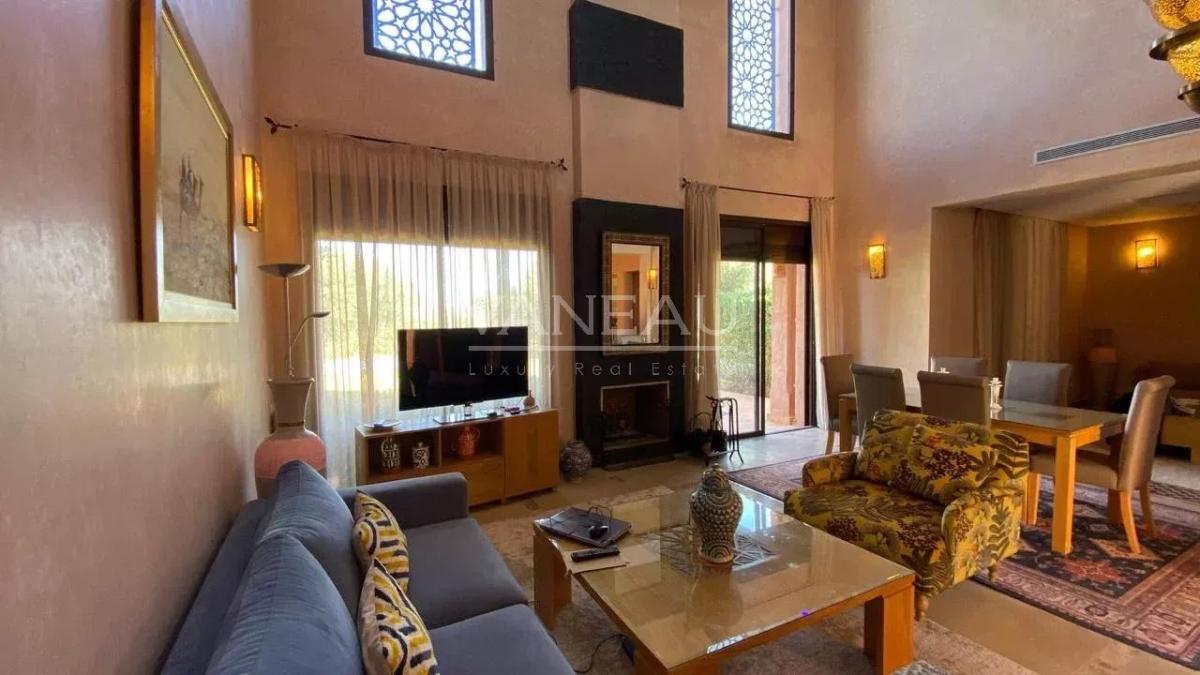 Belle villa 3 chambres front de golf route Ourika