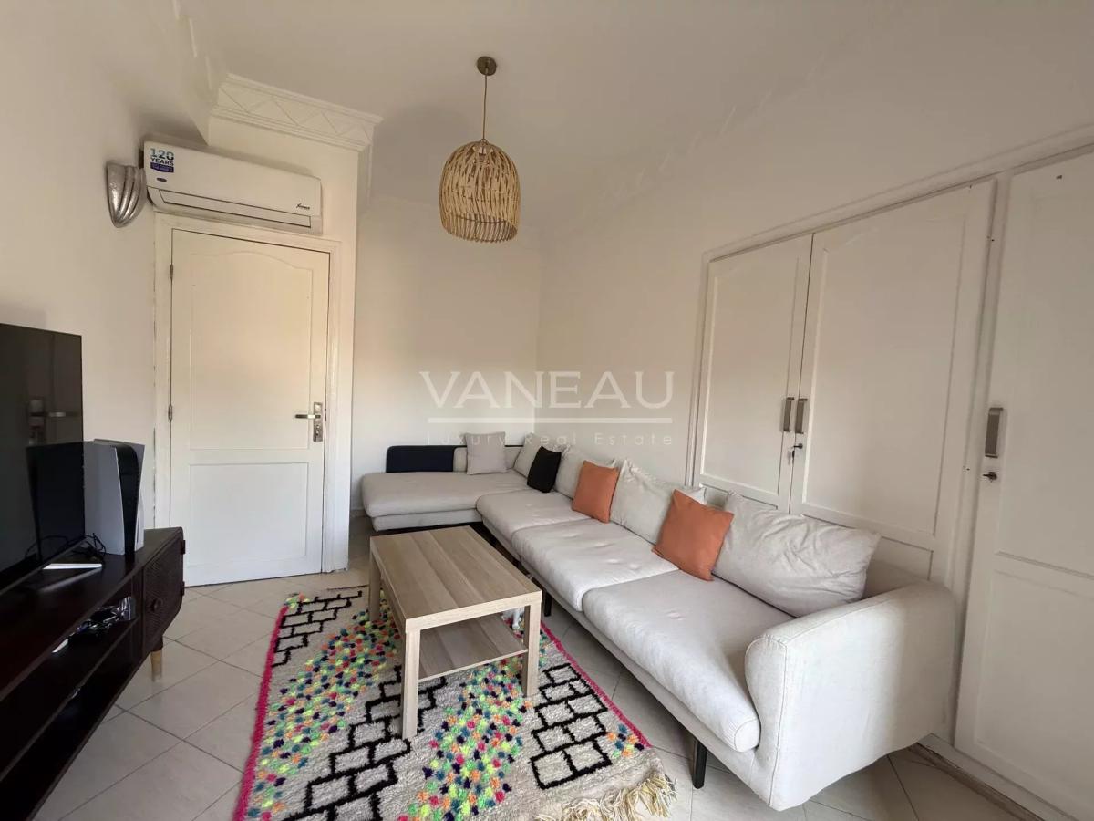 APPARTEMENT 2 CHAMBRES 5 ème étage