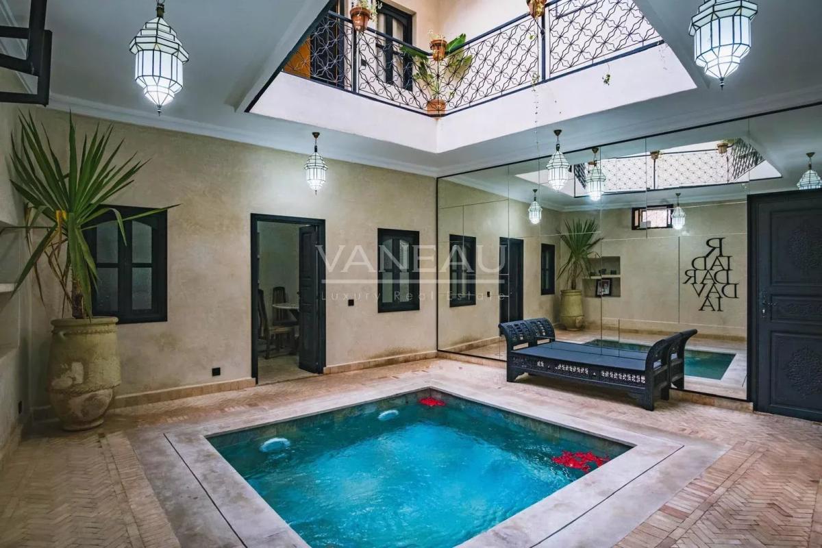 Riad trois chambres avec bassin et vue Koutoubia