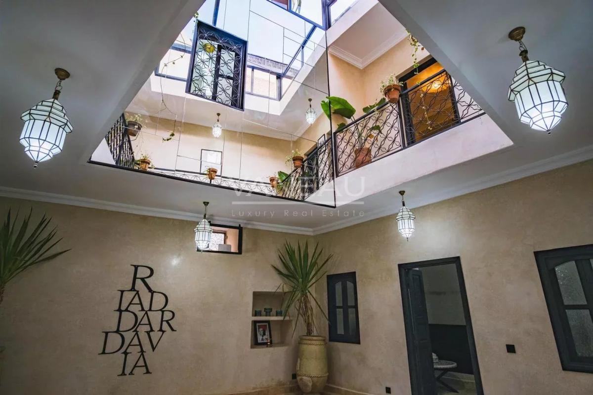 Riad trois chambres avec bassin et vue Koutoubia