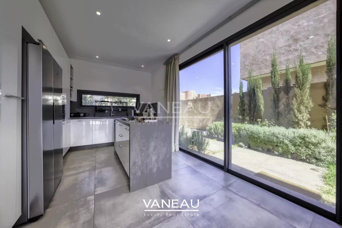 Belle villa isolée dans une résidence sécurisée