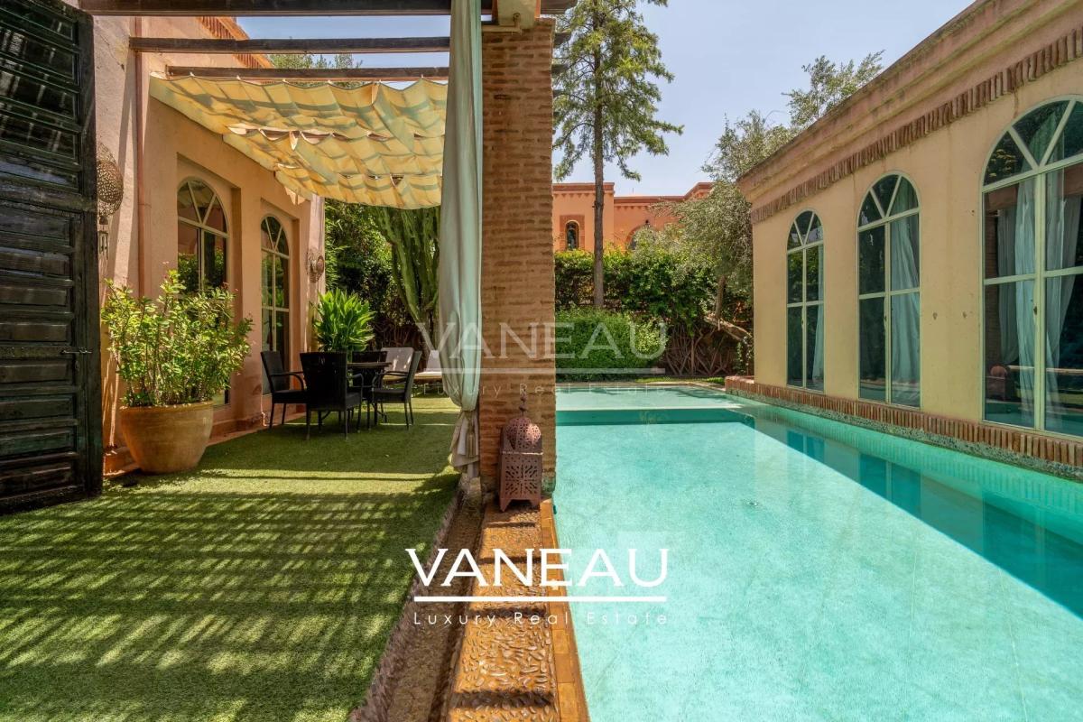 Charmente villa de 5 chambres Amelkis 1