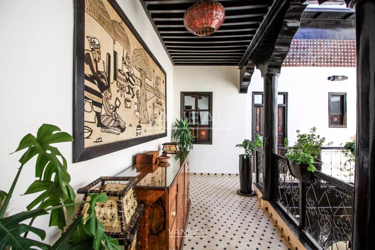 MARRAKECH MAISON D'HÔTES DE 7 CHAMBRES PISCINE SUR LA TERRASSE À