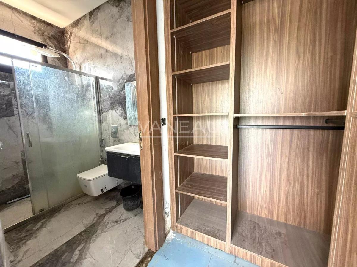 Villa à vendre sur Bouskoura Ville Verte -  1 300 m²