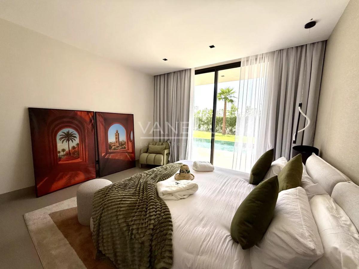 VILLA PLAIN-PIED 4 SUITES