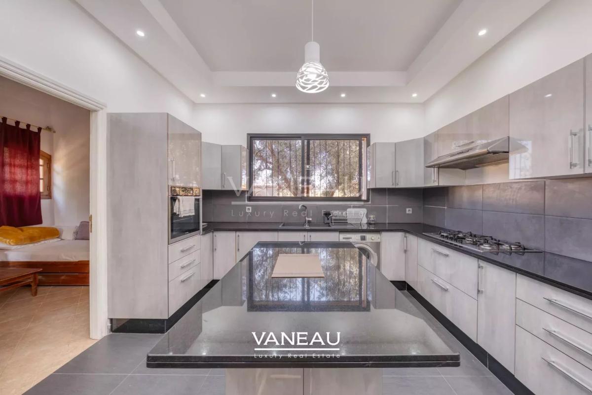 Villa Contemporaine à Vendre amelkis 1