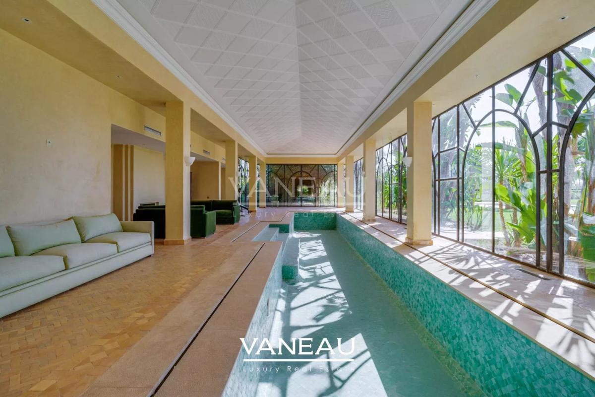 SUPERBE PROPRIÉTÉ À VENDRE AU COEUR D'UN GOLF DE PRÉSTIGE À MARR