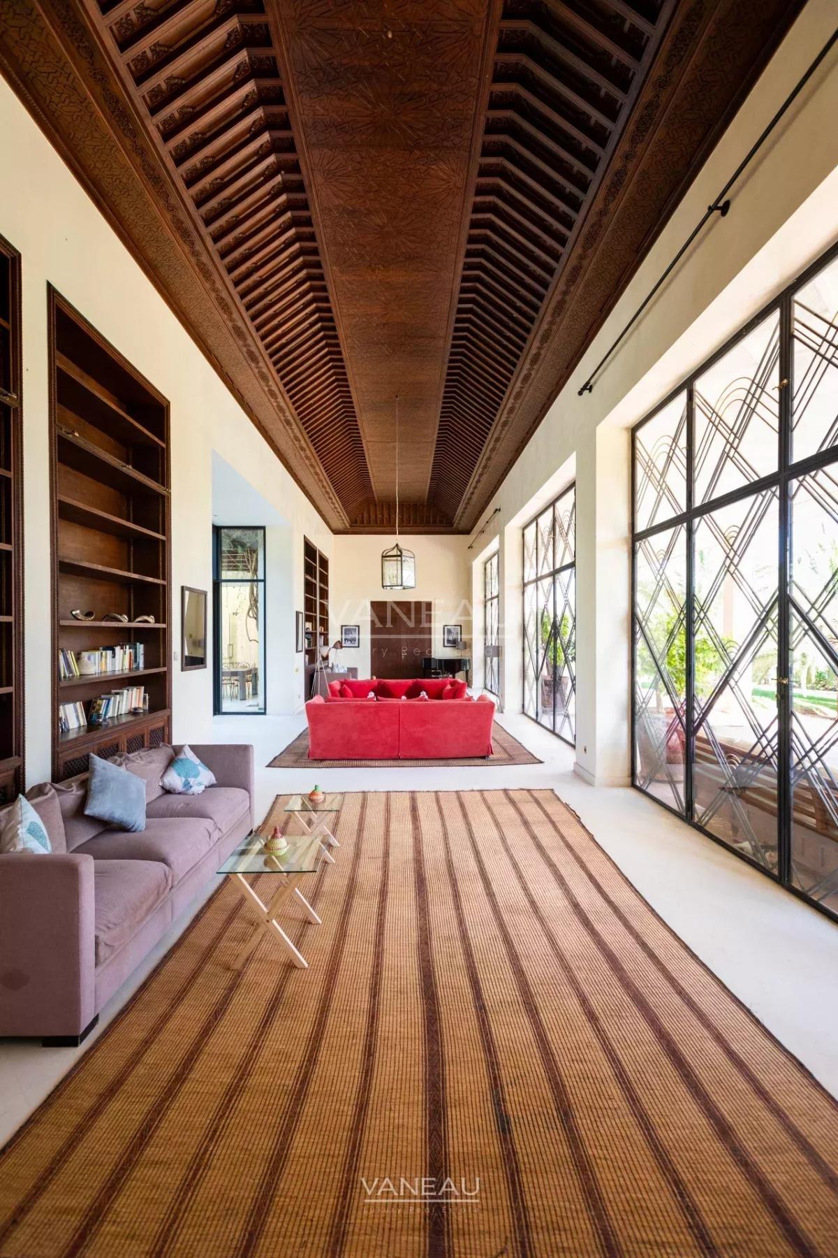 SUPERBE PROPRIÉTÉ À VENDRE AU COEUR D'UN GOLF DE PRÉSTIGE À MARR