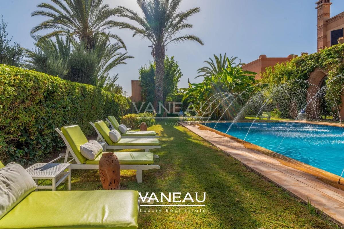 Villa 6 suites à vendre au coeur d'un des plus prestigieux Golf 