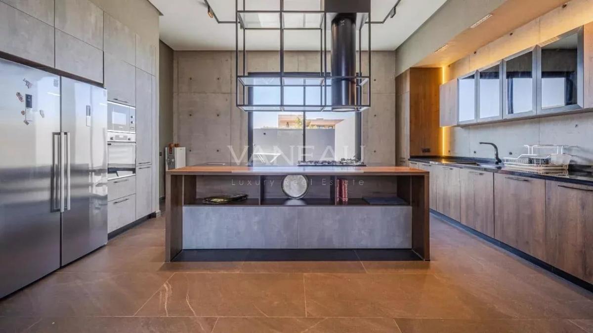 Villa d'architecte en 1ère ligne de golf