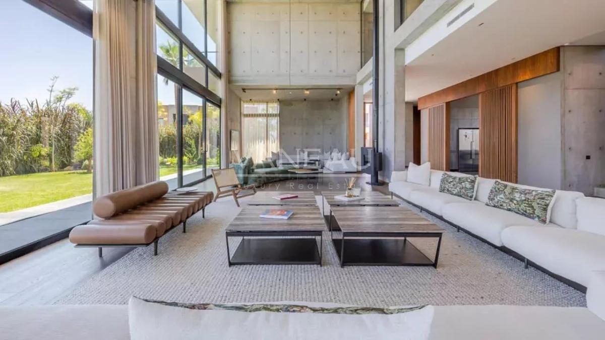 Villa d'architecte en 1ère ligne de golf