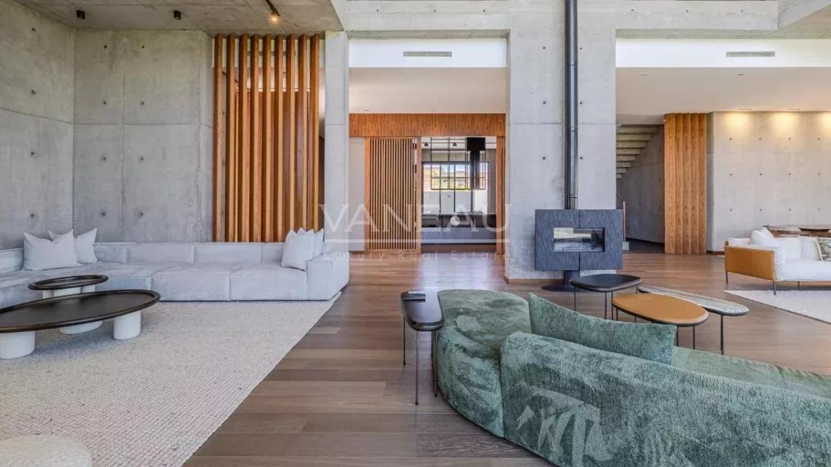 Villa d'architecte en 1ère ligne de golf