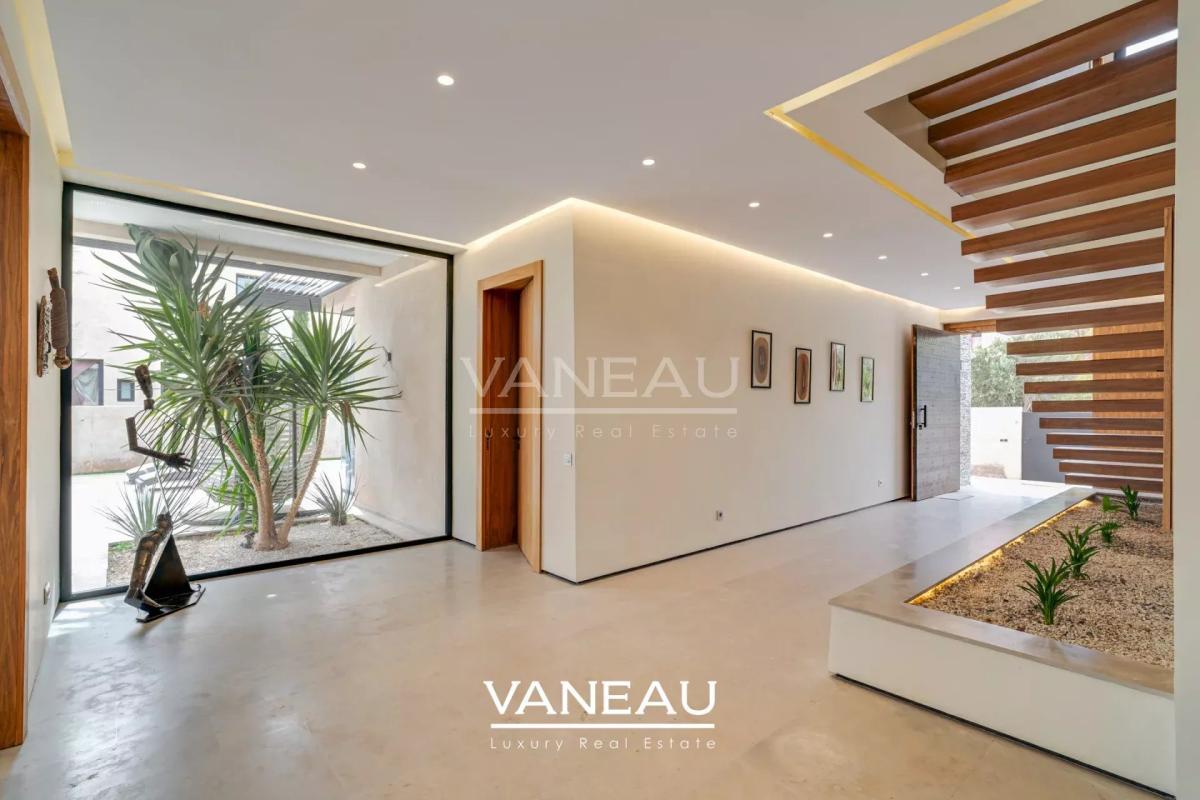 Villa contemporaine à vendre 4 suites Amelkis