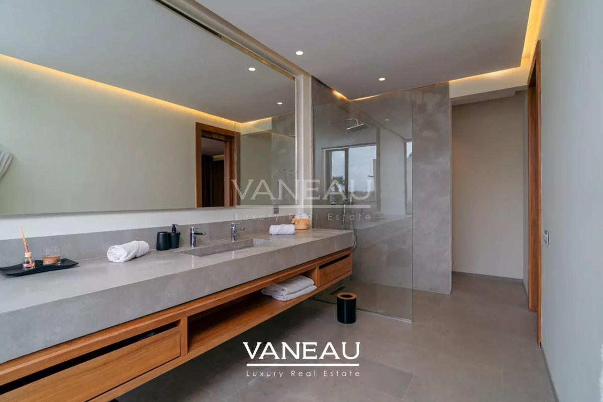 Villa contemporaine à vendre 4 suites Amelkis