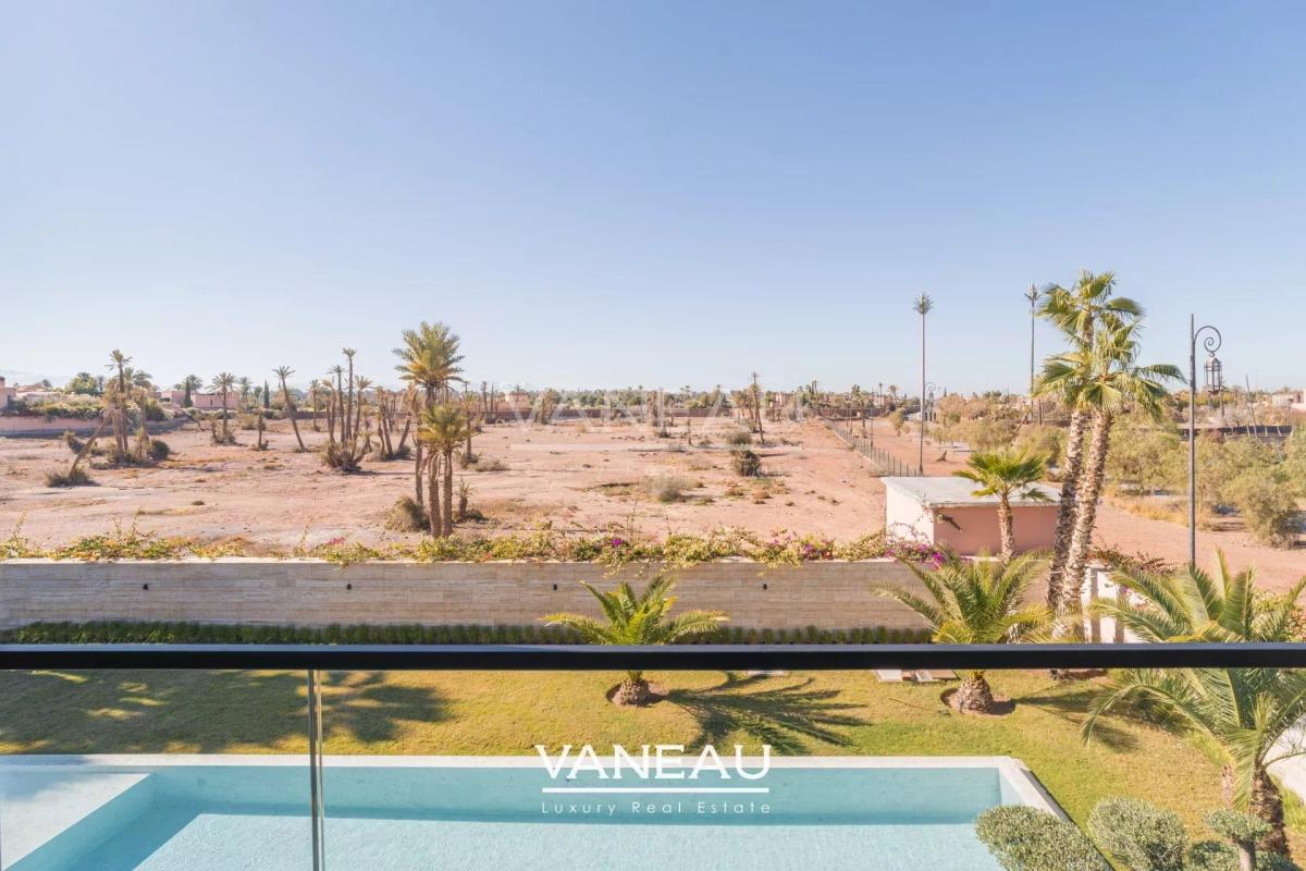 Villa neuve contemporaine a proximité de golfs prestigieux