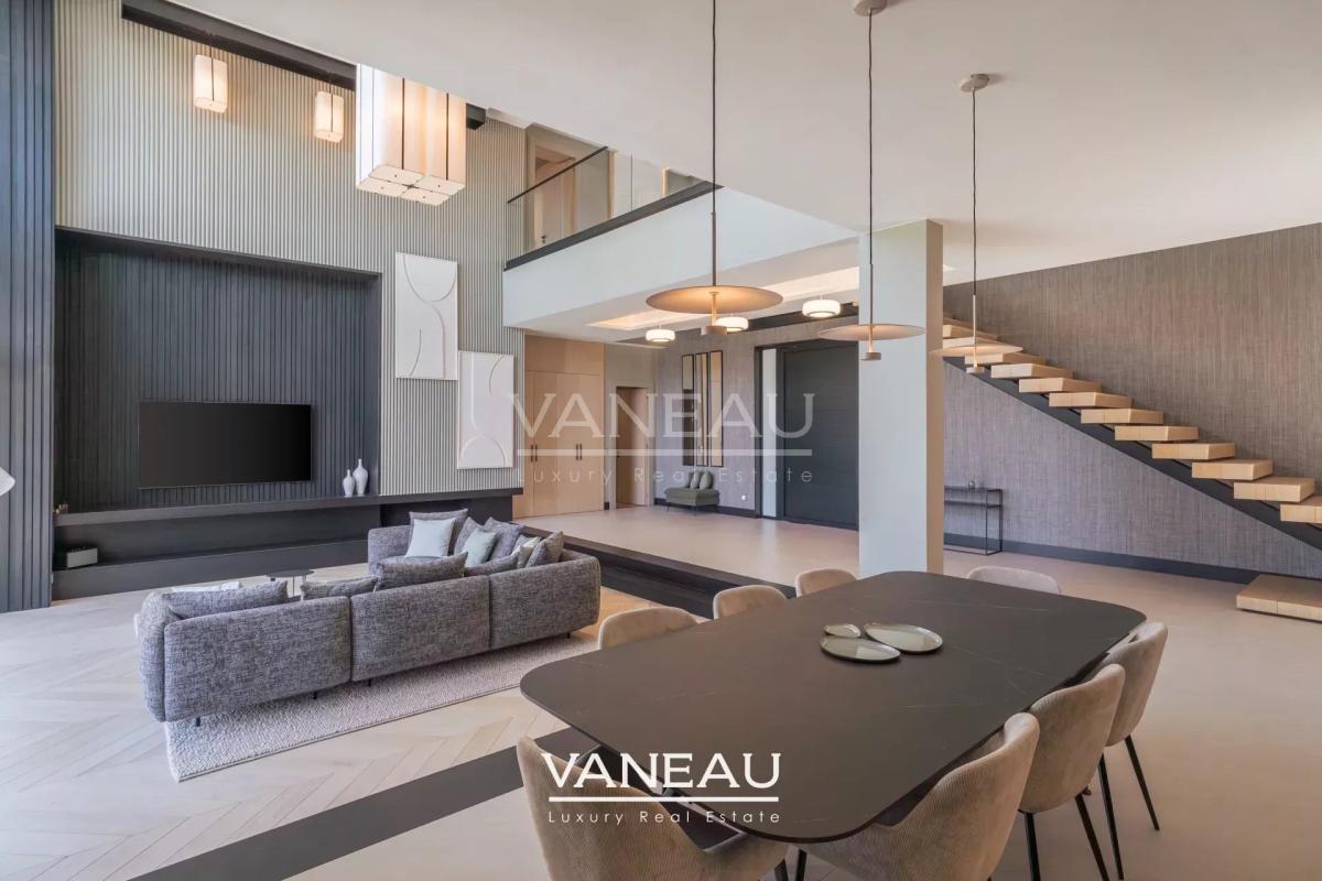 Villa neuve contemporaine a proximité de golfs prestigieux