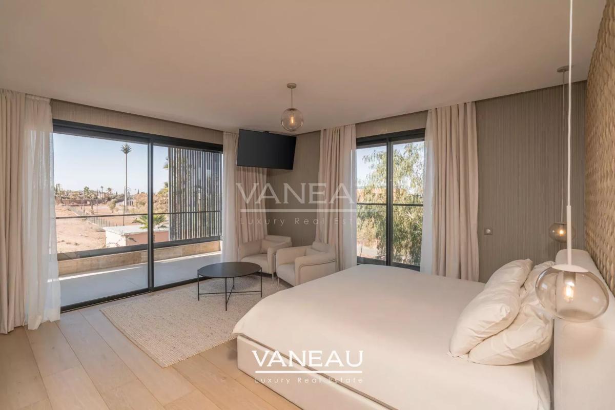 Villa neuve contemporaine a proximité de golfs prestigieux