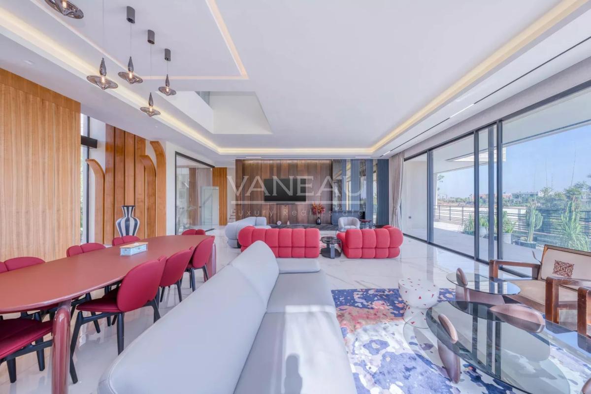 Villa au coeur d'un prestigieux golf