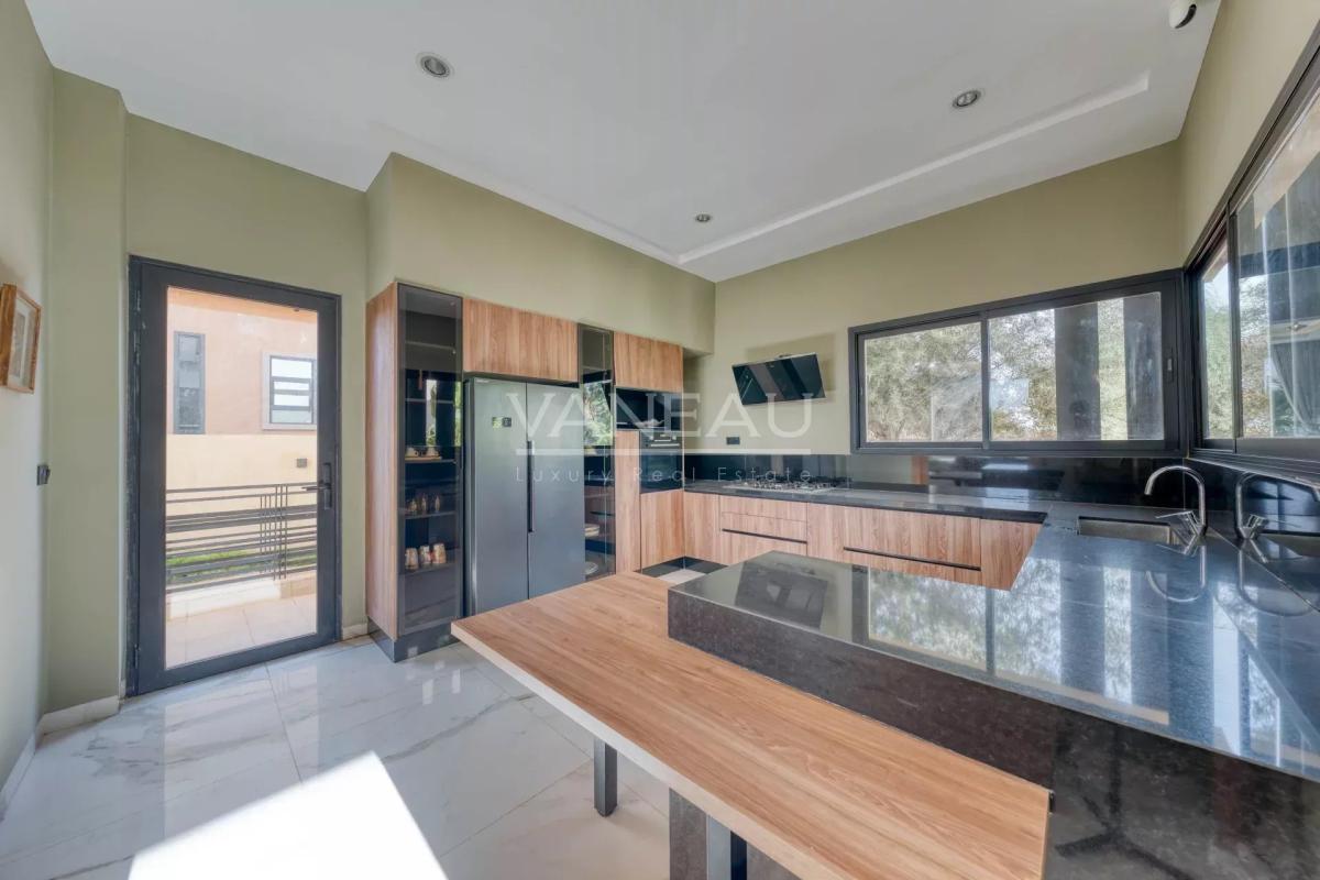 Villa au coeur d'un prestigieux golf