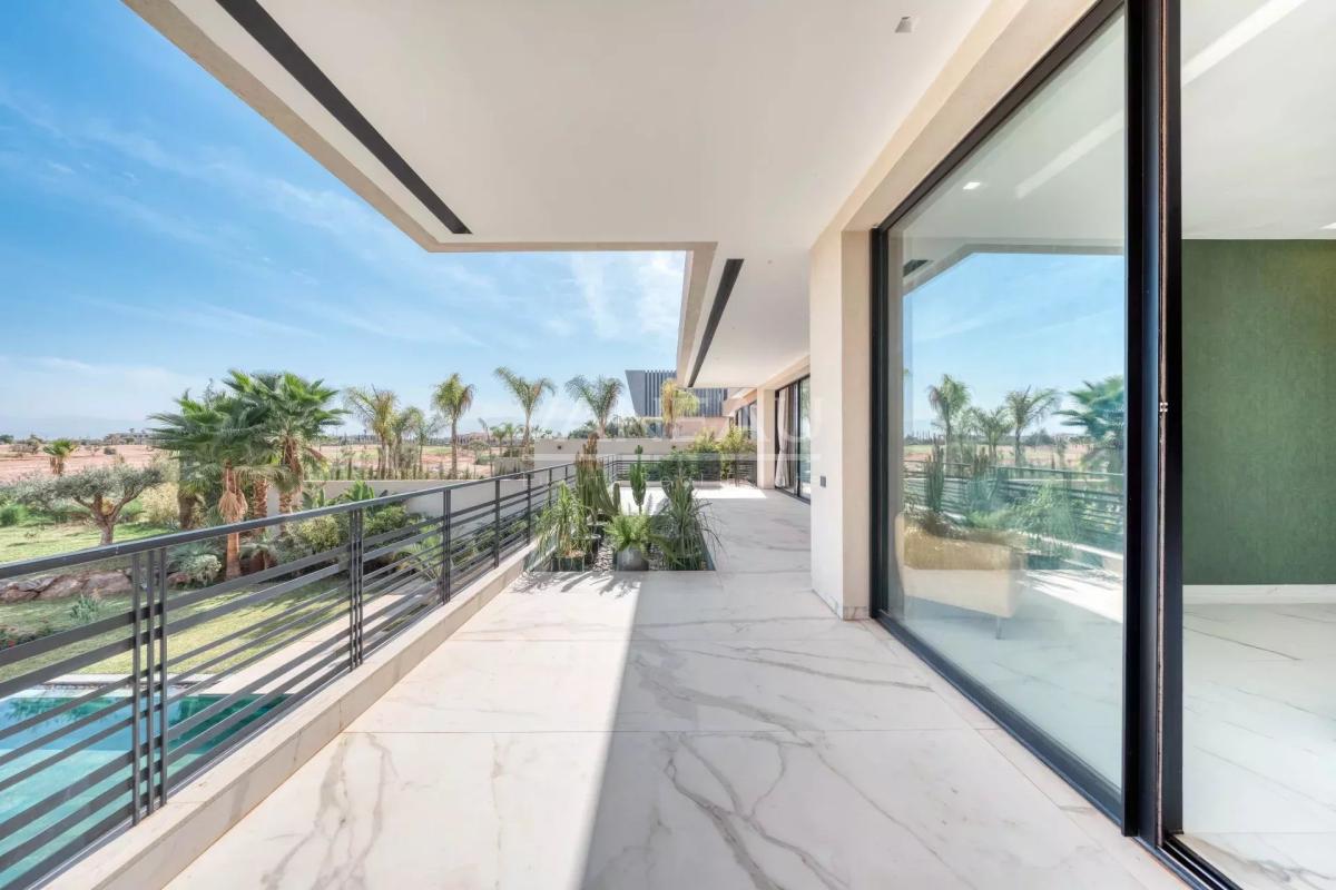 Villa au coeur d'un prestigieux golf